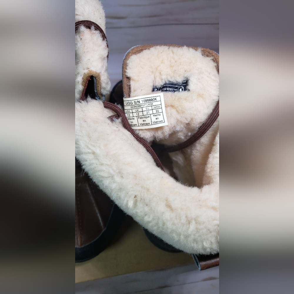 Ugg Butte ll CWR U.S Size 13 - Picture 11 of 11